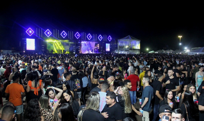 Chuva dá trégua e Hangar acontece com muito sucesso