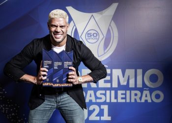 Hulk é eleito craque do Brasileirão 2021; confira premiações