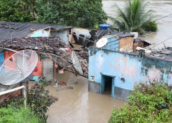 Vídeos e fotos enviados por leitores do CN mostram a força das chuvas no Vale do Jequiriçá nas últimas 24h (atualizada)