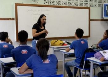 Aulas presenciais na rede estadual de ensino retornam no dia 7 de fevereiro