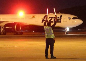 Avião é vistoriado em Salvador após código de ‘sequestro’ ser acionado