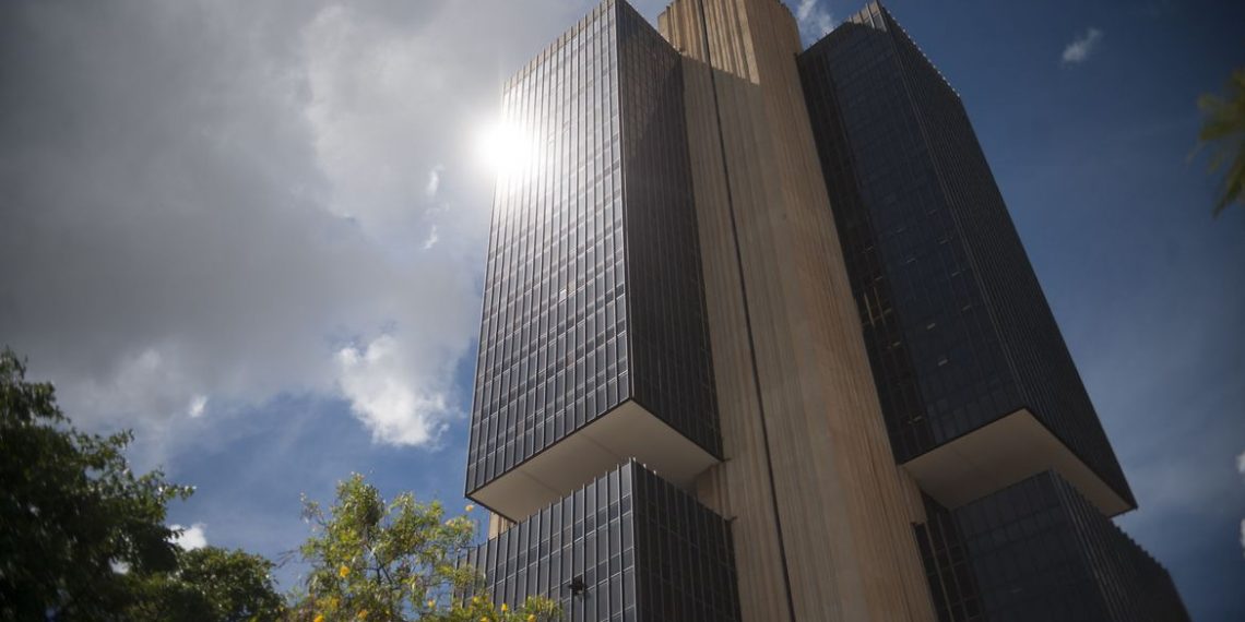 Cidadão pode verificar valores a receber de bancos no Registrato