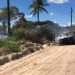 Carro pega fogo na estrada de Juazeirinho e chamas atingiram roça ao lado