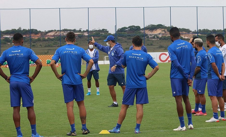 Bahia tem surto de covid-19 no elenco; 11 atletas testaram positivo