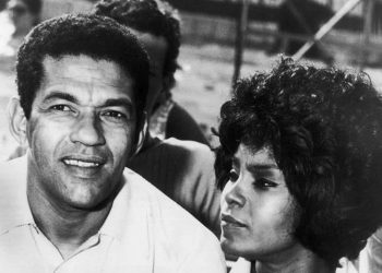 Elza Soares morre no mesmo dia que Garrincha, seu grande amor