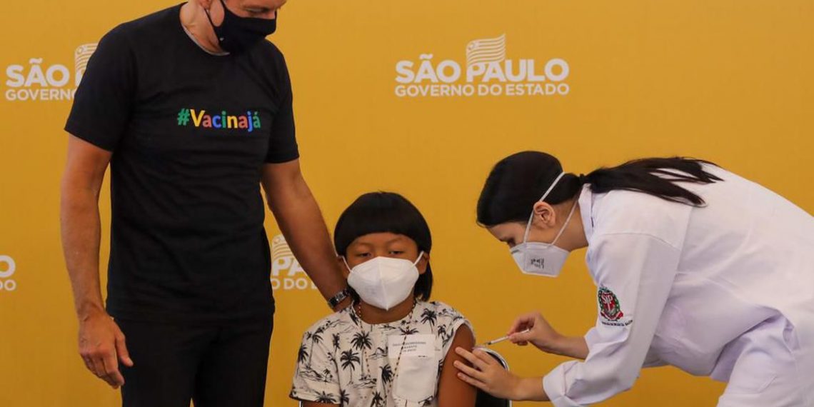 SP: indígena é a 1ª criança vacinada contra a covid-19 no país