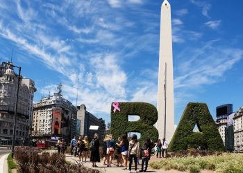 Capital argentina é atingida por blecaute em meio a onda de calor