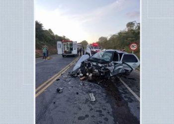 Acidente entre dois carros mata 4 pessoas na BR-367