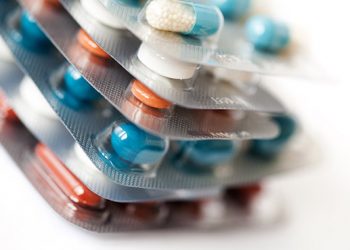 Governo Federal não fornece medicamentos de alto custo para a Bahia há 3 anos; diz Sesab