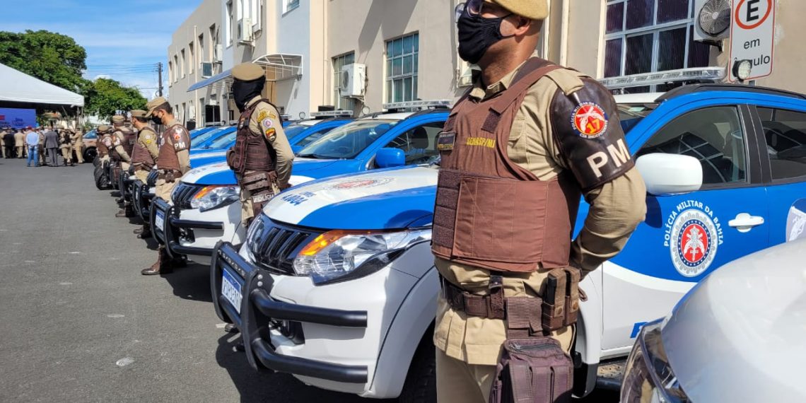 PM comemora 197 anos com homenagens e entrega de viaturas