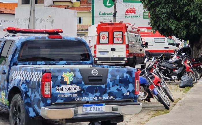Motoristas dos ônibus morreram carbonizados e 44 passageiros deram entrada no hospital de Retirolândia