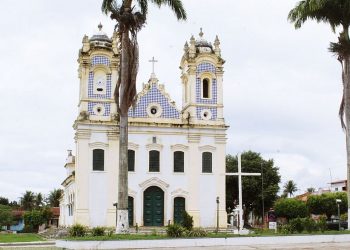 Por engano, padre compartilha vídeo erótico em grupo de WhatsApp de paróquia
