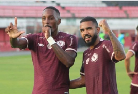 Jacuipense vence o UNIRB e se mantém na liderança absoluta do Baianão