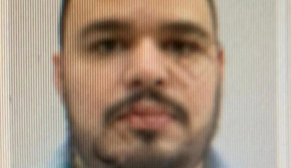 Médico que morreu ao cair de prédio para fugir de incêndio na BA estaria de plantão na noite do acidente