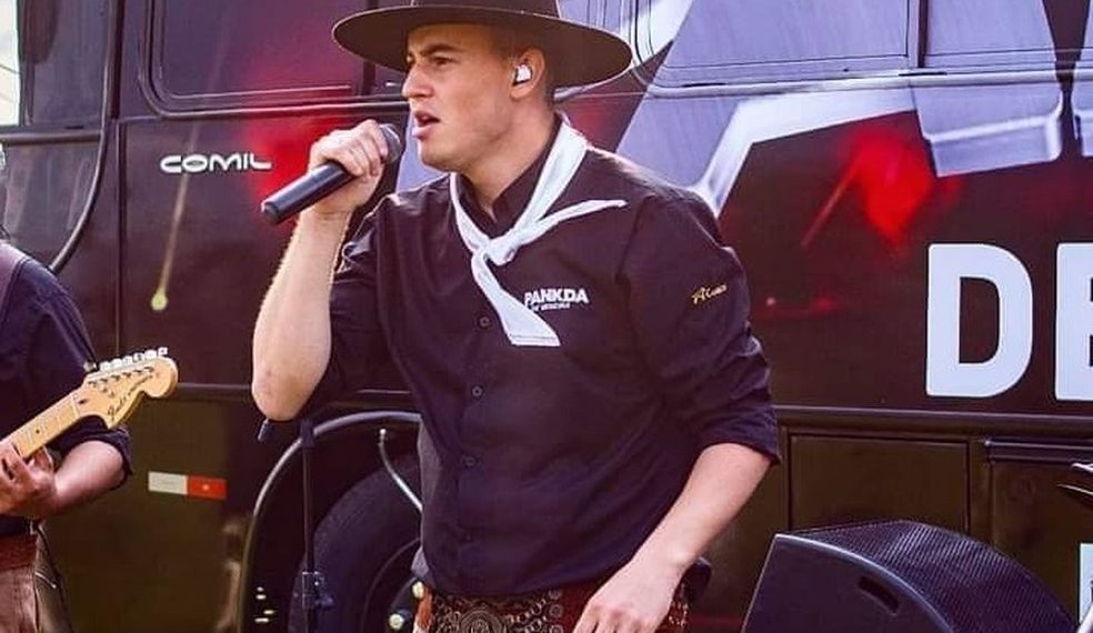 RS – Músico de 24 anos morre após receber descarga elétrica de guitarra