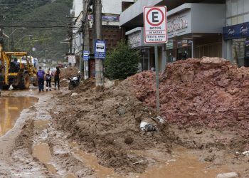 RJ – Total de mortos em Petrópolis sobe para 138
