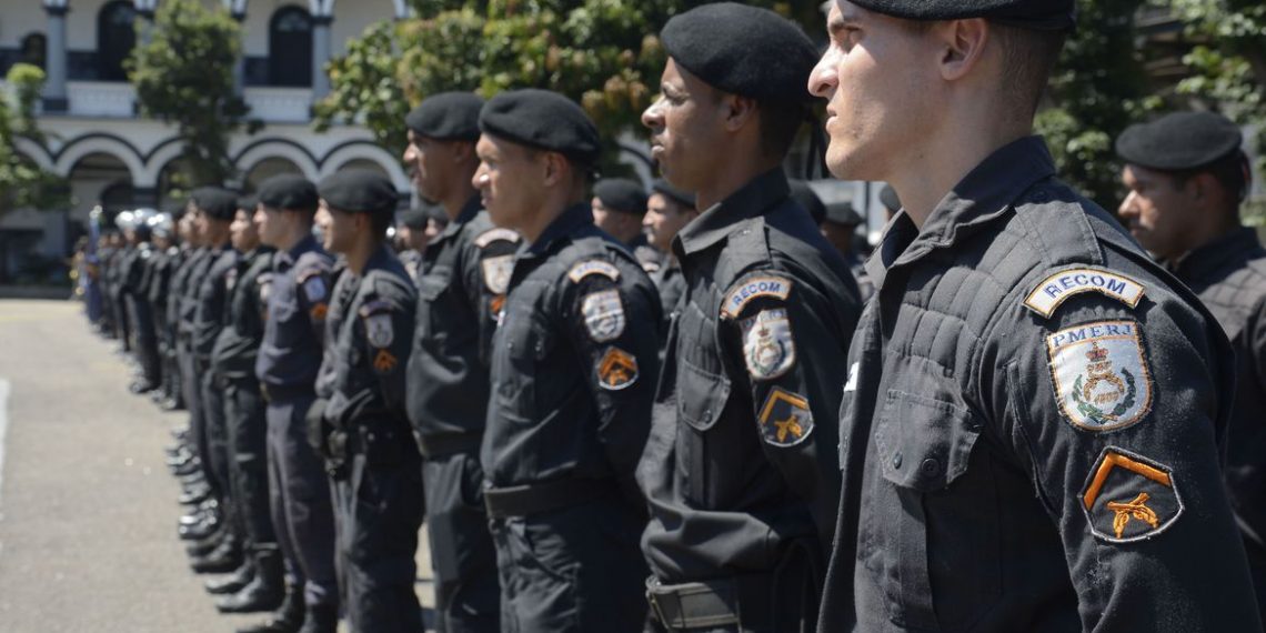 Senado aprova MP que facilita compra de casa própria por policiais