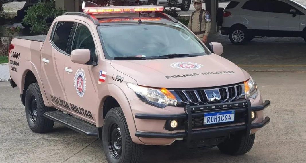 Comandante da PMBA apresenta novo padrão de cores das viaturas