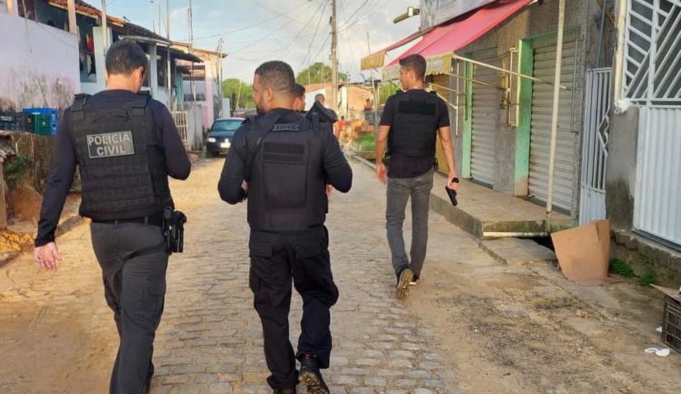 Professor de reforço escolar é preso suspeito de estuprar alunos; vítimas têm de 7 a 11 anos