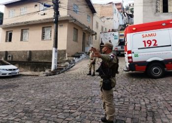 Criança de 4 anos é encontrada morta dentro de casa