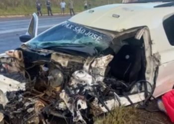 Motorista de carro funerário morre em acidente com caminhão na BR-101; vítima ligou para família após batida