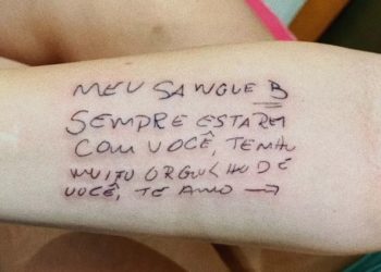 SP – Filha tatua bilhete deixado pelo pai antes de morrer em decorrência da Covid-19: ‘sempre estarei com você’