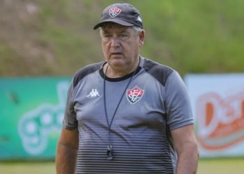 Vitória demite Dado e traz Geninho para sua quinta passagem pelo clube