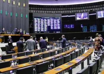 Congresso derruba veto à renegociação de dívidas do Simples Nacional