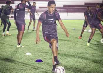 Jacuipense recebe Barcelona de Ilhéus em jogo que vale vaga na grande final do Baianão