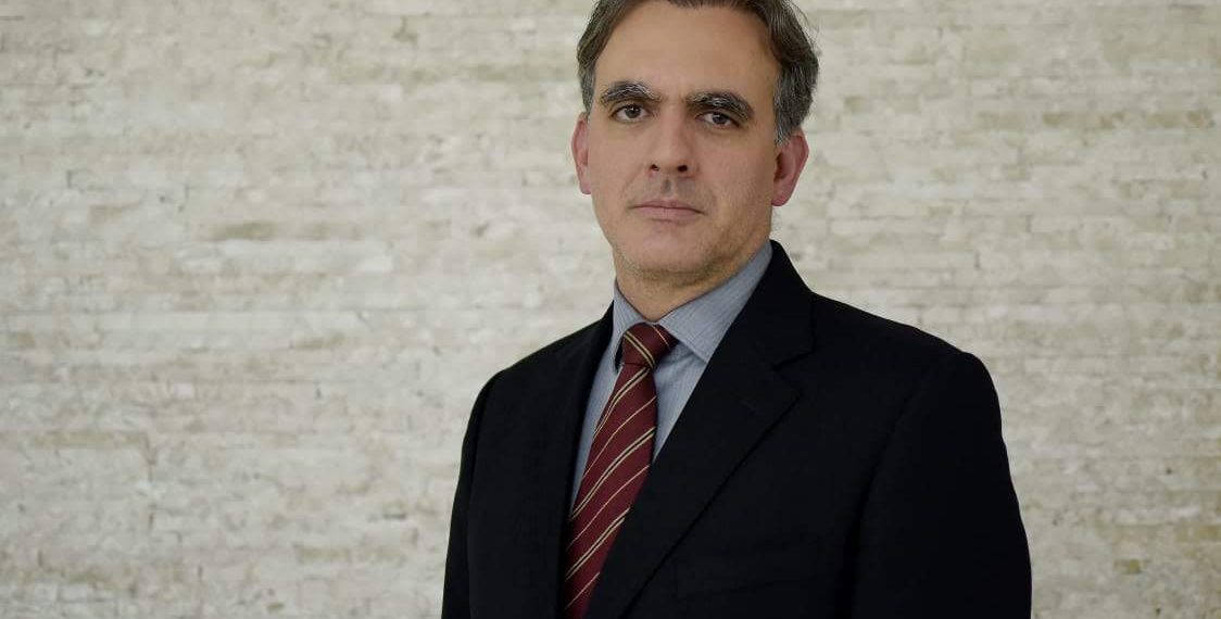 Realização de exames médicos em excesso representa riscos para o paciente; diz médico