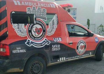 Jovem lavrador tem mão parcialmente mutilada em máquina de moer palma