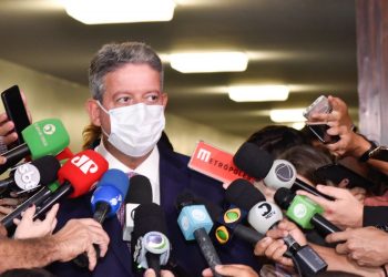 Legislativo quer dar palavra final sobre cassação de parlamentares