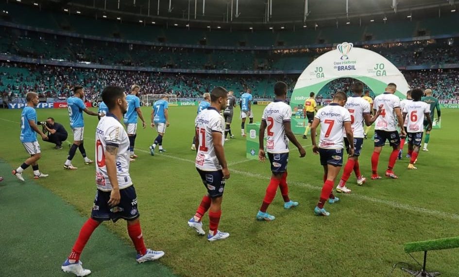 Copa do Brasil: Bahia esbarra na retranca do Azuriz e não sai do zero a zero na Arena Fonte Nova