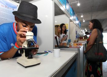 Escolas estaduais têm até 23 de maio para adesão à 10ª edição da Feira de Ciências, Empreendedorismo e Inovação da Bahia