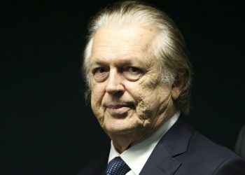 União Brasil indica Luciano Bivar como pré-candidato à presidência