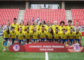 Goleira Yanne é campeã do Sul-Americano Sub-20 pela seleção brasileira