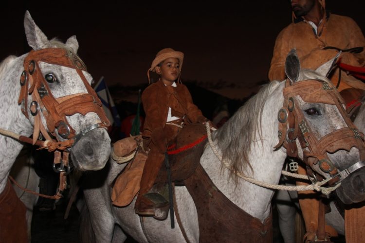 São Domingos II – Desfile de vaqueiros superou as expectativas em organização e número de participantes; diz comissão