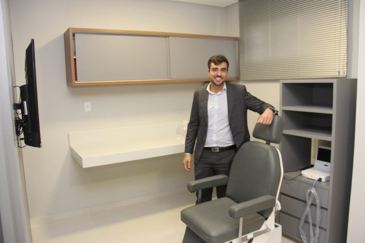 Inaugurado em Coité mais um moderno Centro Médico com objetivo de atender toda região