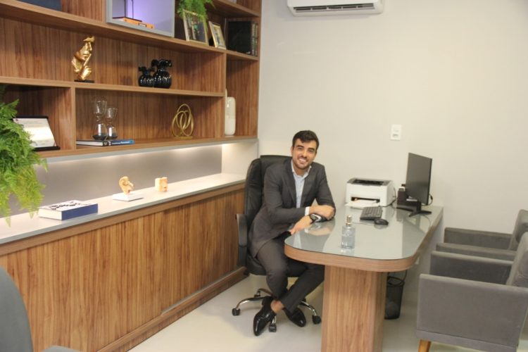 Inaugurado em Coité mais um moderno Centro Médico com objetivo de atender toda região
