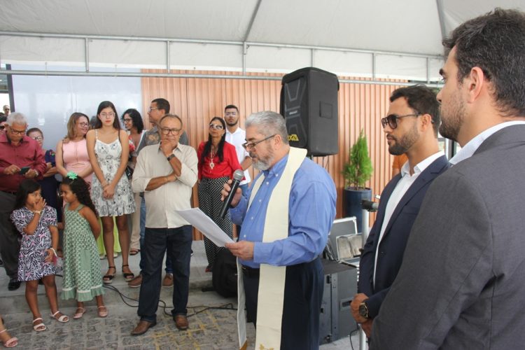 Inaugurado em Coité mais um moderno Centro Médico com objetivo de atender toda região