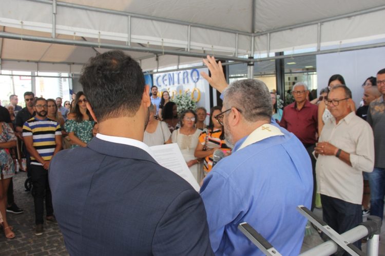 Inaugurado em Coité mais um moderno Centro Médico com objetivo de atender toda região