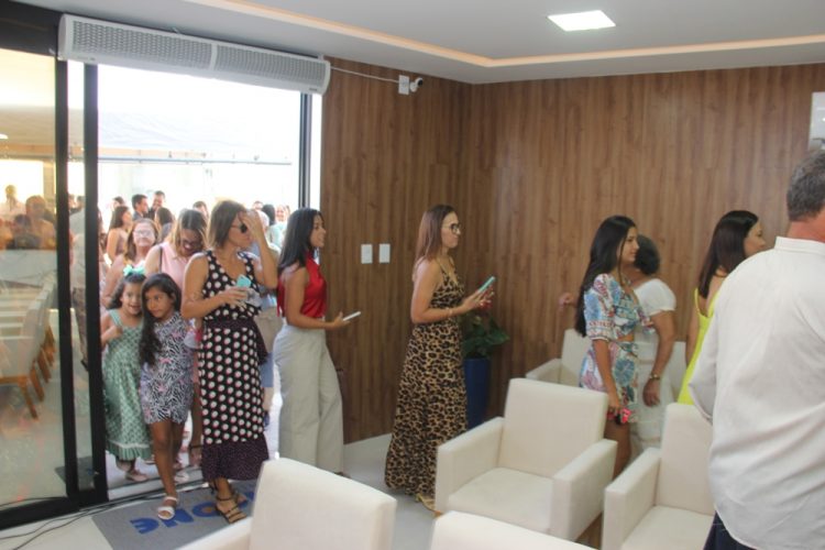 Inaugurado em Coité mais um moderno Centro Médico com objetivo de atender toda região