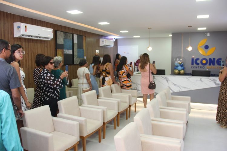 Inaugurado em Coité mais um moderno Centro Médico com objetivo de atender toda região