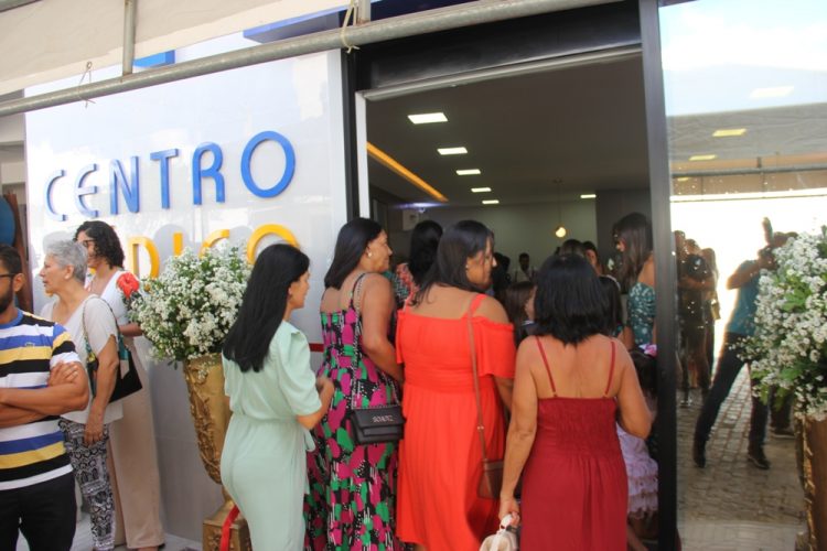 Inaugurado em Coité mais um moderno Centro Médico com objetivo de atender toda região