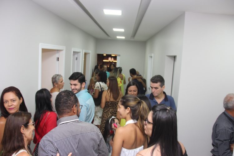 Inaugurado em Coité mais um moderno Centro Médico com objetivo de atender toda região