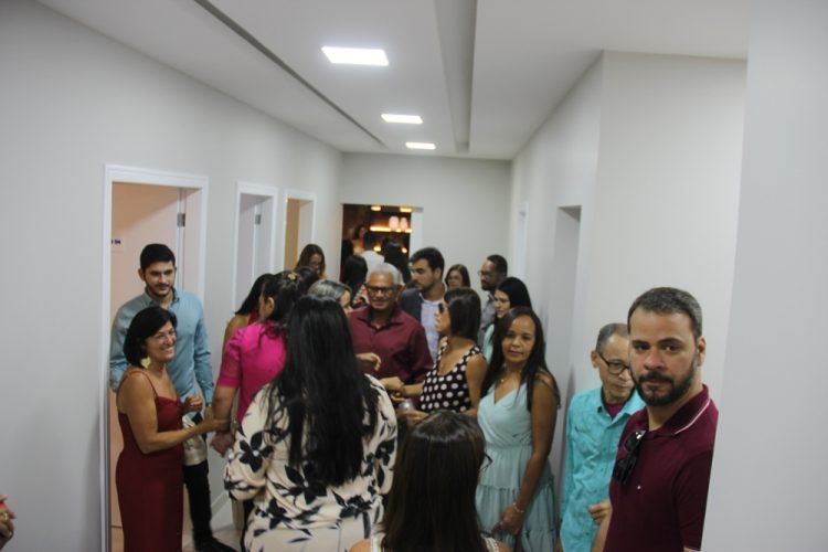 Inaugurado em Coité mais um moderno Centro Médico com objetivo de atender toda região
