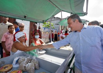 Em Lamarão, Governo do Estado anuncia obras para a educação, infraestrutura urbana e agricultura familiar