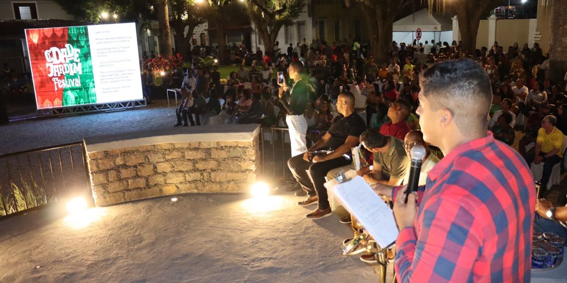 Prefeito de São Gonçalo anuncia Festival Artístico-cultural com duração de 48 dias; São João está na lista