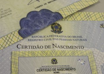 Quase 57 mil recém-nascidos foram registrados sem o nome do pai entre janeiro e abril