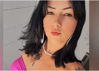 ES – Mulher deixa bolsa com arma engatilhada cair e tiro mata filha